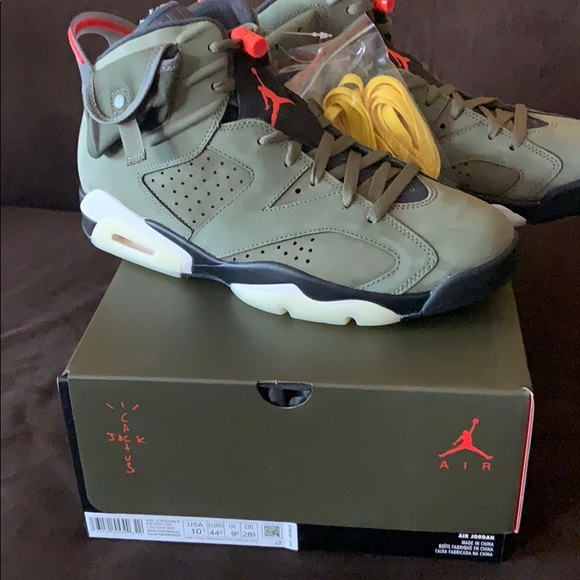 Travis Scott Jordan 6 - Picture 5 of 5